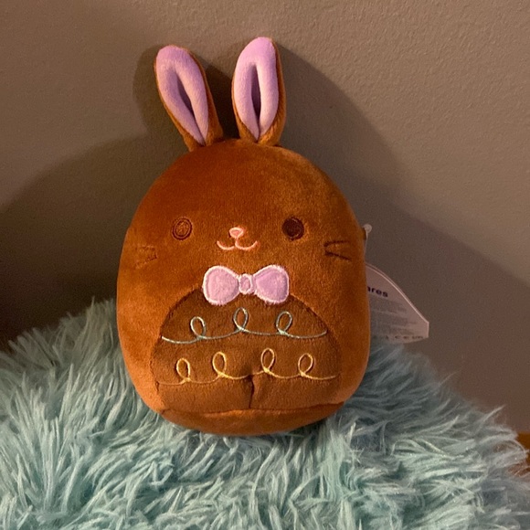 “FTM” BRAND NEW SQUISHMALLOW EASTER BUNNY 4.5” NWT. SMOKE FREE HOME! - Picture 1 of 4